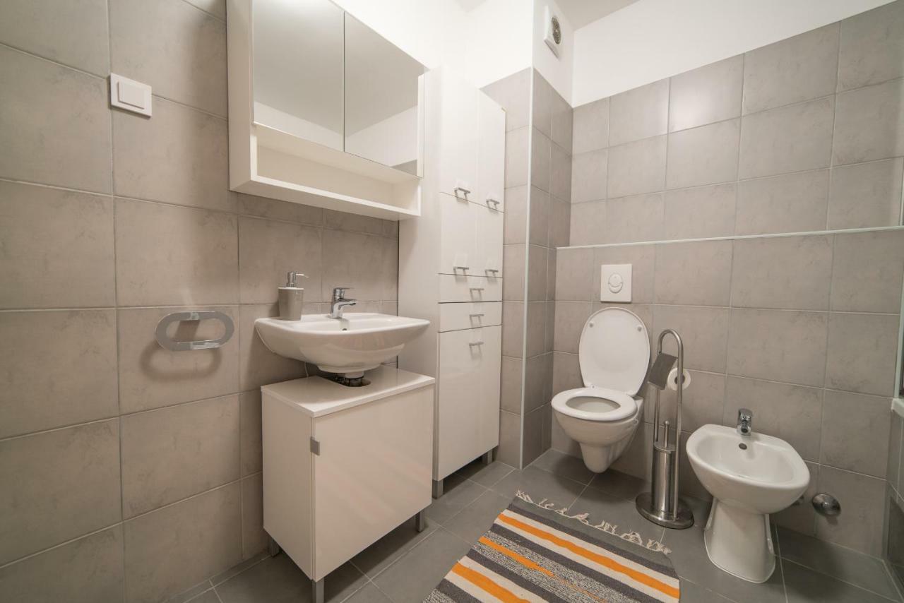 זאגרב Apartman Urban & 4 מראה חיצוני תמונה